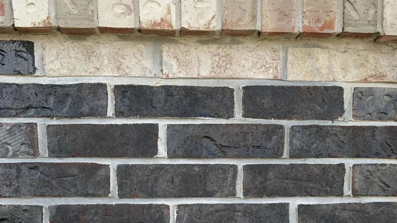 10 Reasons to Opt for Brick Staining Over Painting in Oklahoma City